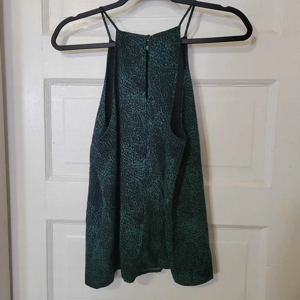 Kaileigh green black high neck M top - Picture 7 of 7